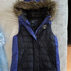 American Eagle jacket vest